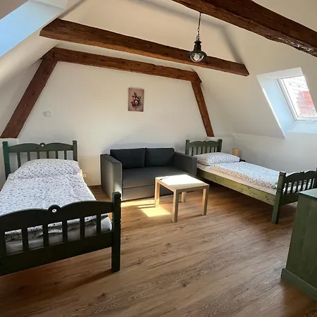 Statek Bezdedice Apartment *