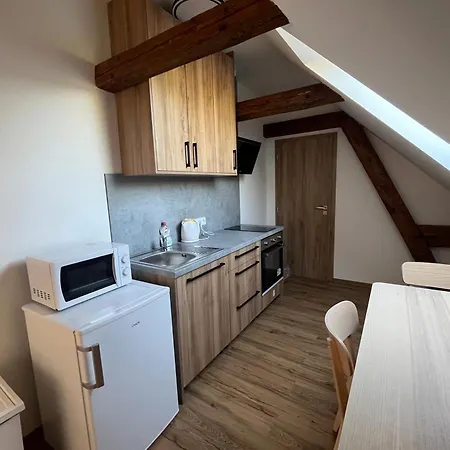 Statek Bezdědice Apartmán Hostomice