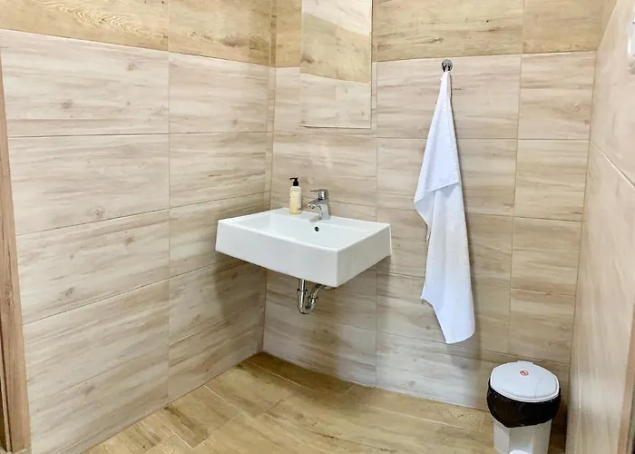 Statek Bezdedice Hostomice