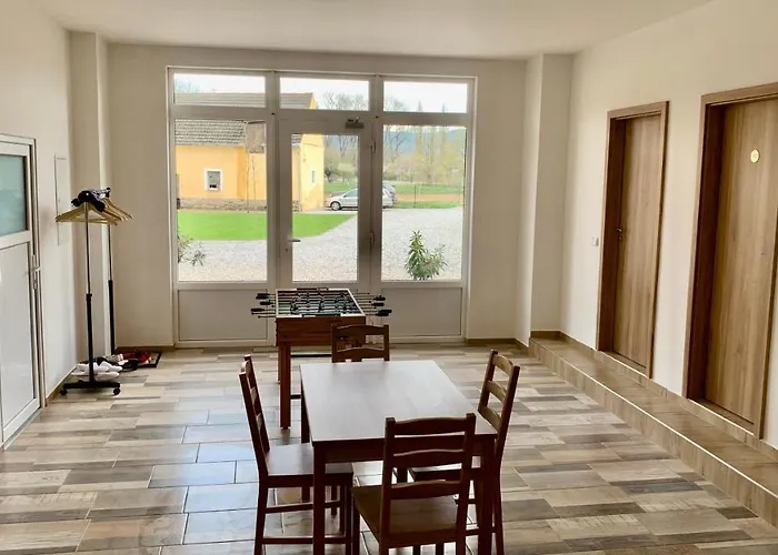 Apartament Statek Bezdedice Hostomice